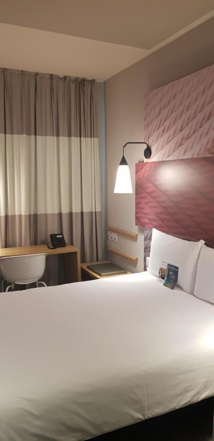 Ibis Carlos Barbosa Exterior foto