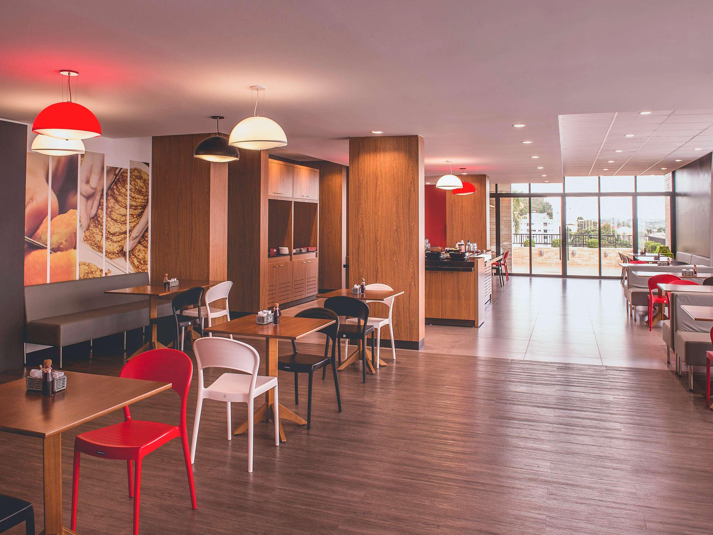 Ibis Carlos Barbosa Exterior foto